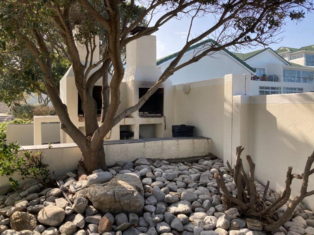29@Whale Rock Estate Appartement Hermanus Buitenkant foto